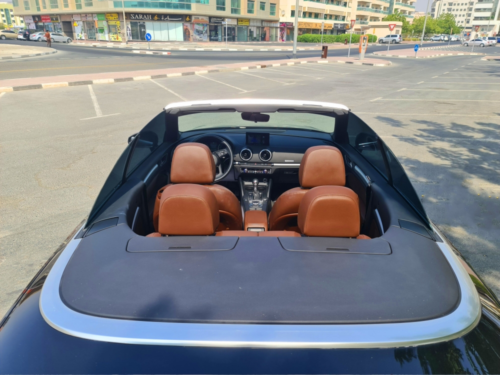 Noir Audi A3 Cabriolet 2020